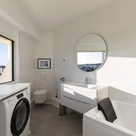Duplex Panoramique Avec Vue Sur L'ocean Et Jaccuzi Апартаменты Биарриц